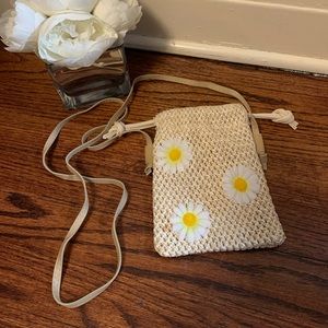Bohemian daisy straw crossbody beach bag